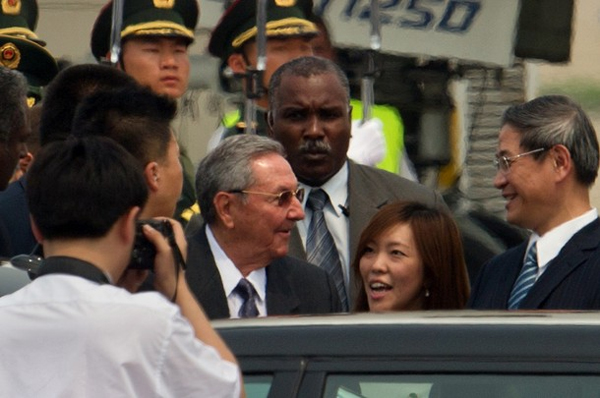 Raúl Castro inicia visita a China