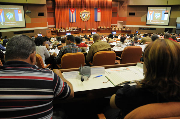 Diputados cubanos
