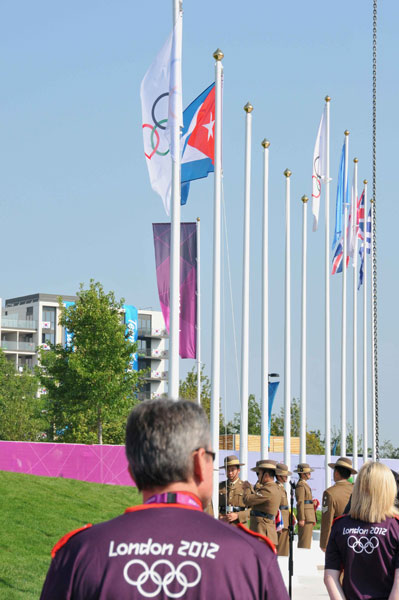 Izaje de la bandera