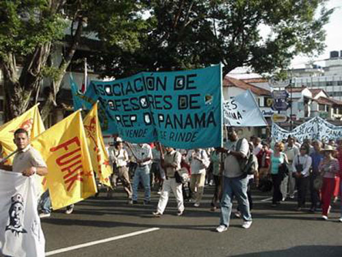 Maestros panameños