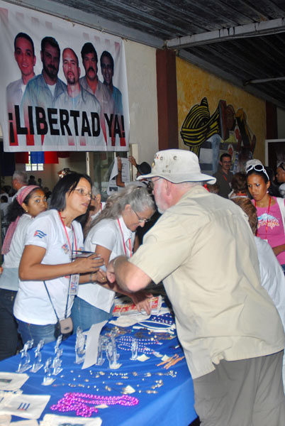 Coloquio en Holguín