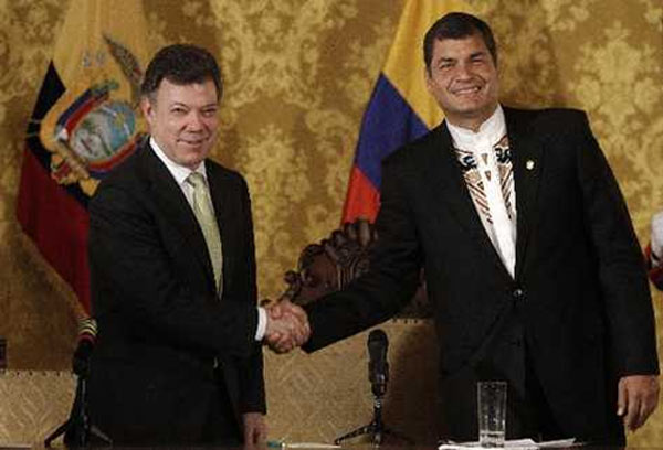 Juan Manuel Santos y Rafael Correa