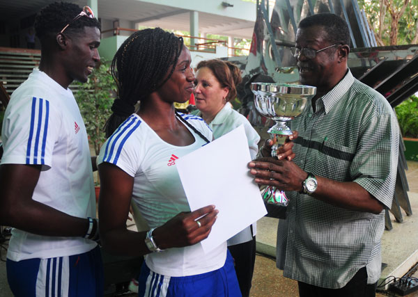 Jóvenes deportistas 