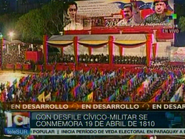 Desfile cívico-militar 