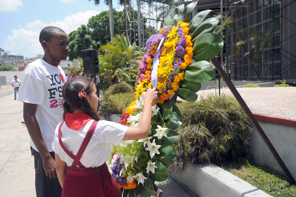 Homenaje al Apóstol 