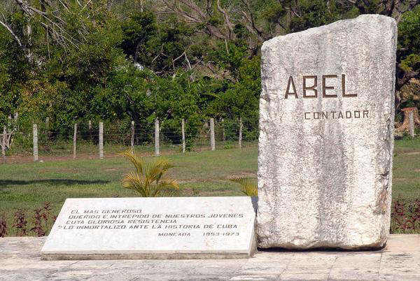 Monumento erigido al héroe Abel Santamaría Cuadrado