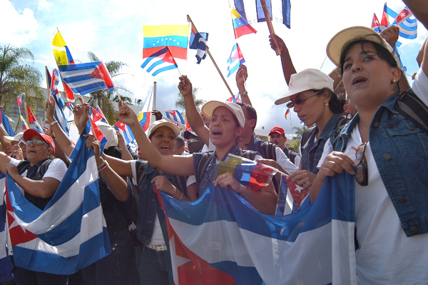Delegación cubana a Ecuador