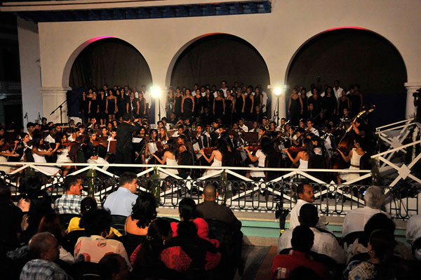 Orquesta juvenil del Conservatorio Esteban Salas 