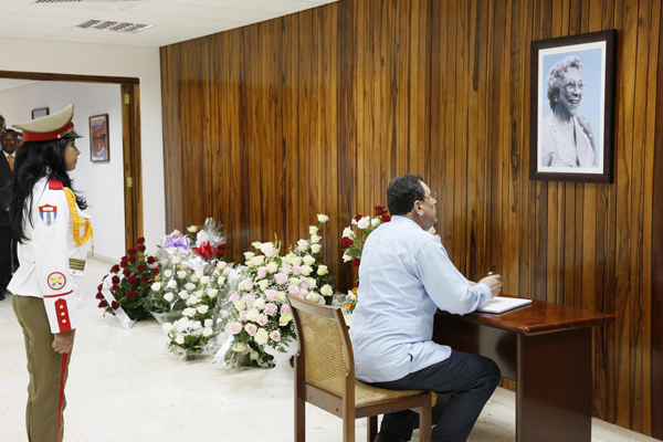 Homenaje a la heroína del Moncada Melba Hernández