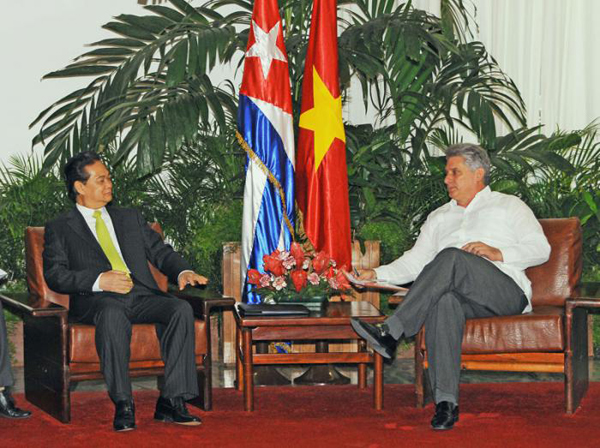 Recibe Díaz-Canel a primer ministro de Vietnam