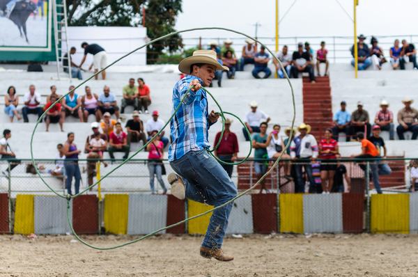 Campeonato de Rodeo Nacional e Internacional en Fiagrop 2014