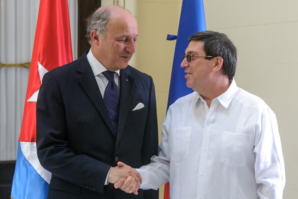 Laurent Fabius y Bruno Rodríguez Parrilla