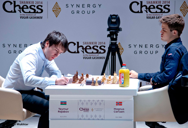 Radjabov derrotó a Carlsen
