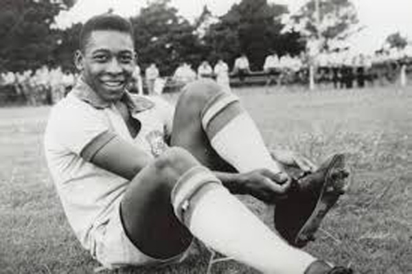 Edson Arantes do Nascimento, Pelé