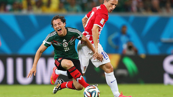 Andres Guardado marca el segundo gol de México