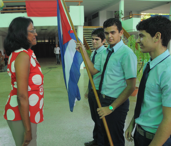 Participantes a la Olimpiadas Internacionales de Conocimientos del curso 2013-2014