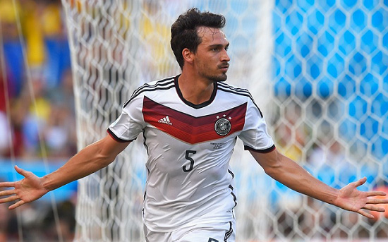 Mats Hummels maraca el primer gol de Alemania