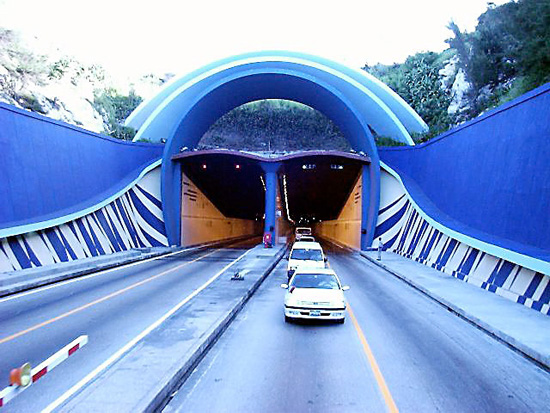 Túnel de la Bahía