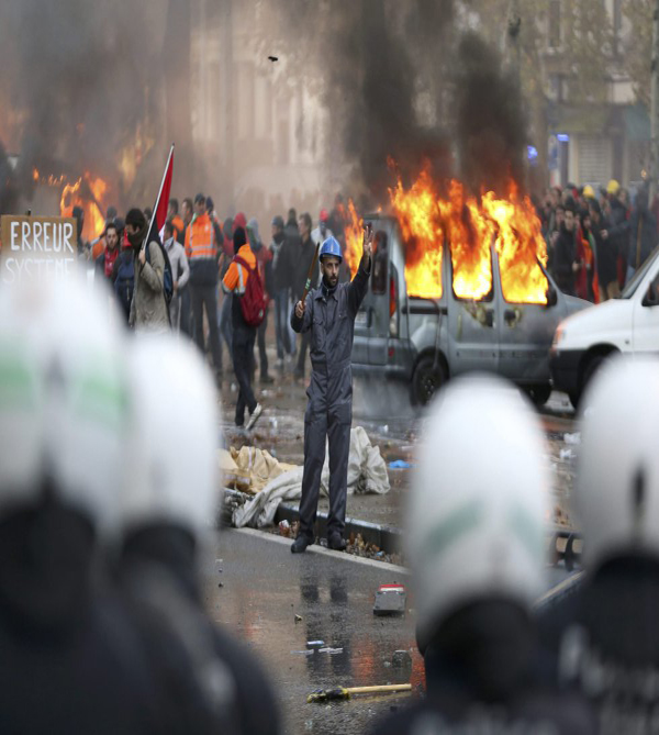 Protestas contra medidas de austeridad en Bélgica 