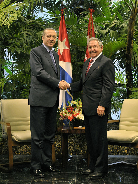 Raúl Castro Ruz y Recep Tayyip Erdogan