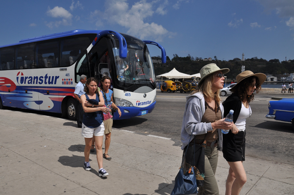 3 002 745 visitantes extranjeros llegan a la Isla