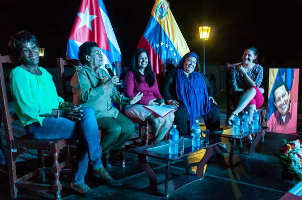 Mujeres cubanas evocaron a Chávez