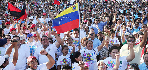 Nicaragua marcha en solidaridad con Venezuela
