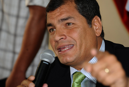 Correa: Falta levantar el bloqueo y devolver Guantánamo