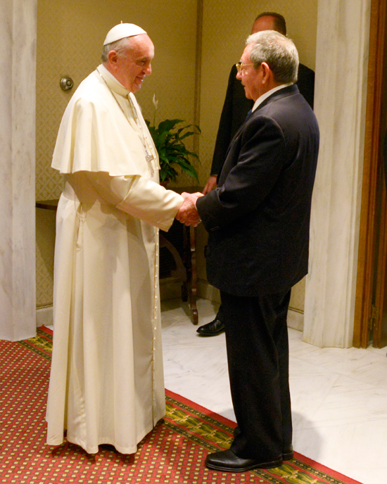 Presidente Raúl Castro se reúne con el Papa Francisco