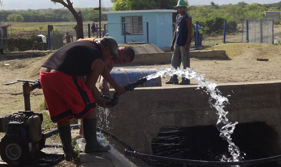 Agua a cuentagotas