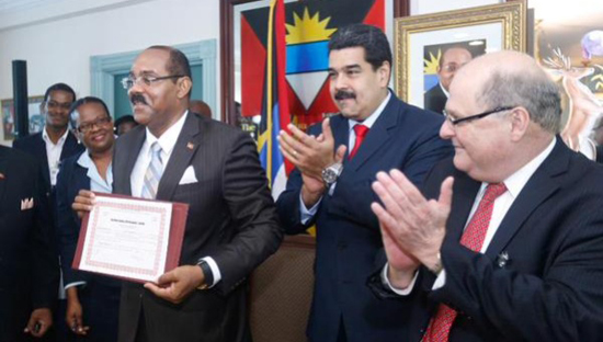 Venezuela firma acuerdos con Antigua y Barbuda