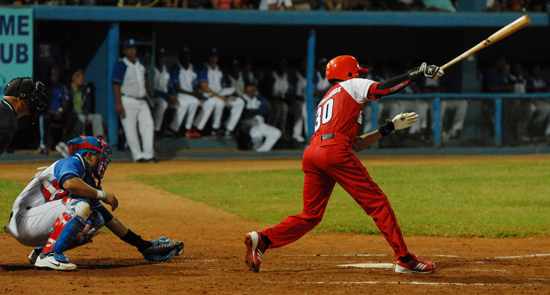El santiaguero Maikel Castellanos
