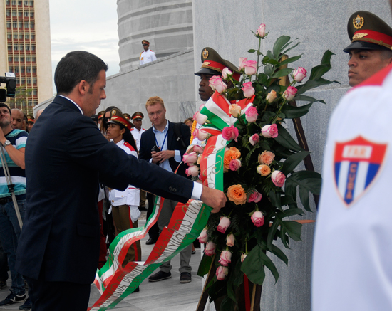 Renzi honró al Héroe Nacional José Martí