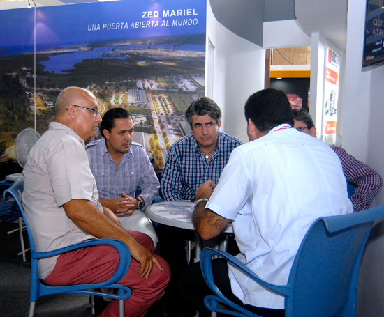 El stand de la Zona Especial de Desarrollo Mariel