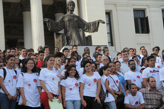 Universidad, sociedad y Revolución: convergencia necesaria