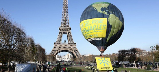 Greenpeace exigió a COP21 un acuerdo firme sobre energías renovables para 2050.
