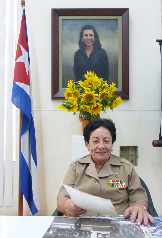 Nadie mejor que Teté Puebla —la eficaz colaboradora de Celia, como la calificara Fidel