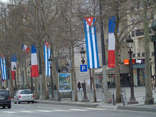 Avenida de los Campos Elíseos