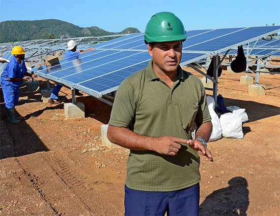 Levantarán tres parques fotovoltaicos en la Isla de la Juventud