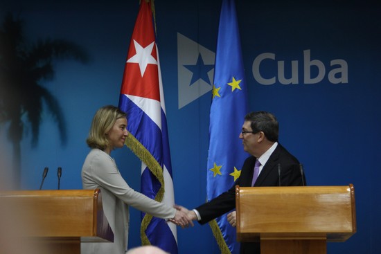 Federica Mogherini y Bruno Rodríguez