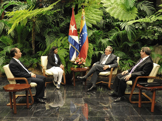 Recibió Raúl a Vicepresidenta y Canciller de Venezuela 