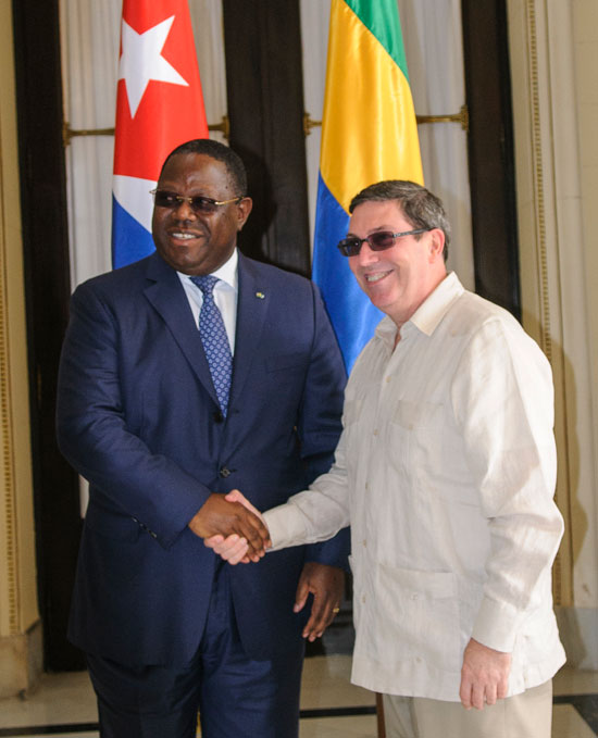 Recibe Bruno Rodríguez Parrilla a Canciller de Gabón