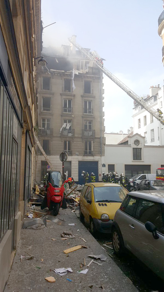 Una fuerte explosión sacude el centro de París