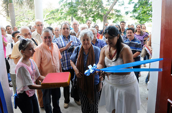 Inauguran Sala de historia de la UJC