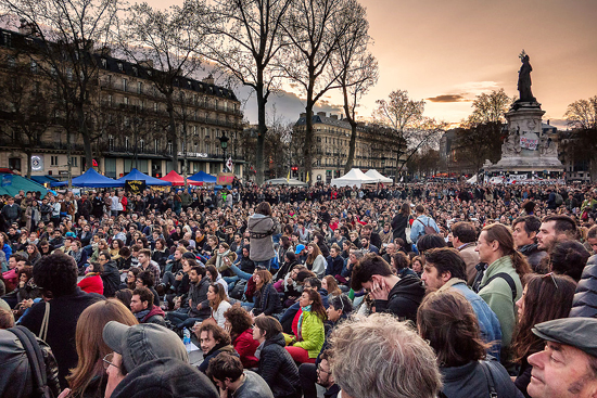 Protestas nocturnas cumplen dos semanas en París