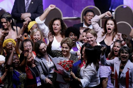 Dilma recibió el apoyo de las mujeres