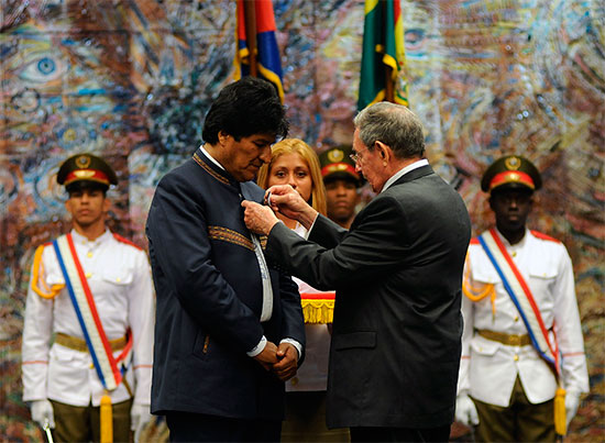 Orden José Martí a Evo Morales