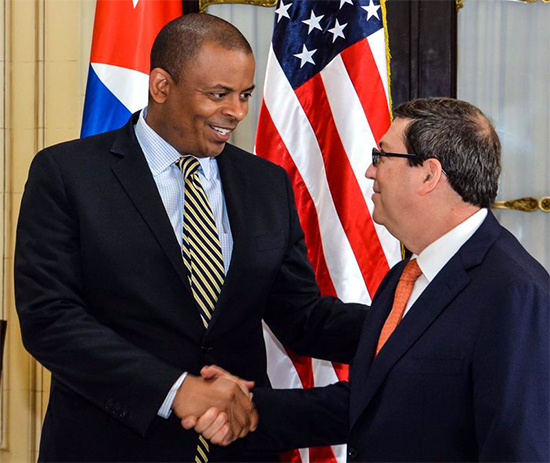 Bruno Rodríguez Parrilla recibe a Anthony Foxx