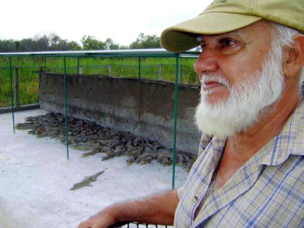 Roberto Ramos, Licenciado en Ciencias Biológicas 