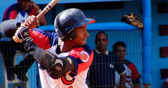 Alexander Ayala lidera la ofensiva de los Toros agramontinos